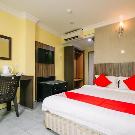 OYO 558 Rayyan Soffea Hotel Kota Bharu Bagian luar foto