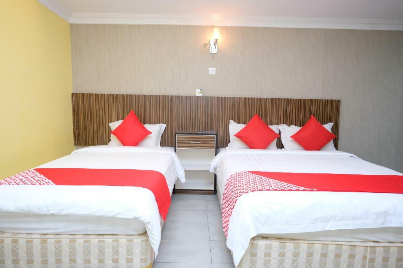 OYO 558 Rayyan Soffea Hotel Kota Bharu Bagian luar foto