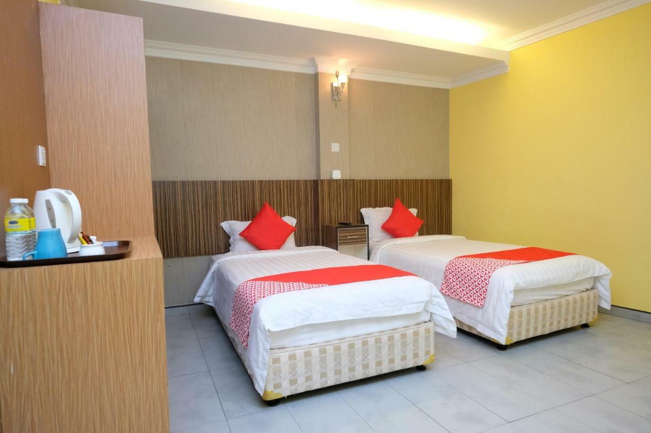 OYO 558 Rayyan Soffea Hotel Kota Bharu Bagian luar foto