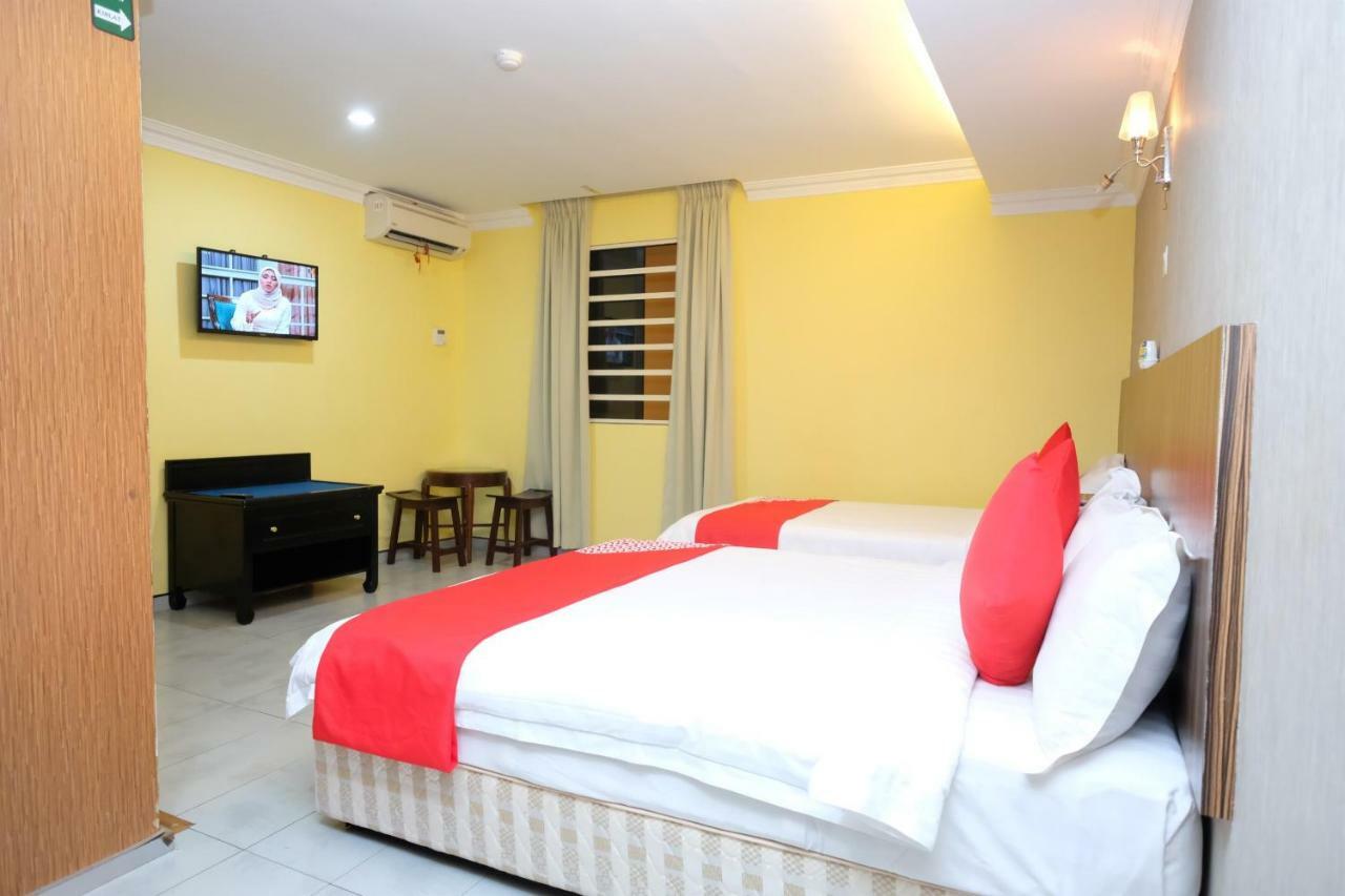 OYO 558 Rayyan Soffea Hotel Kota Bharu Bagian luar foto
